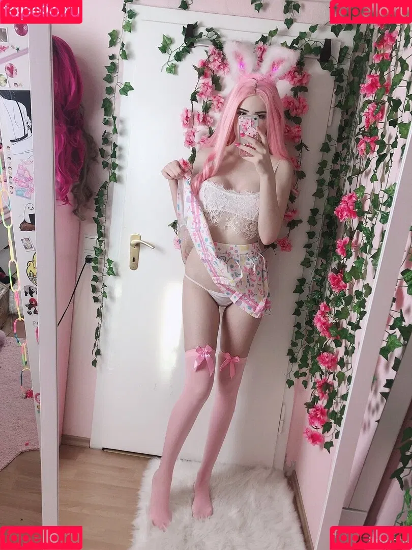 Lea Lolly / https: / lealolly Onlyfans Photo Gallery 