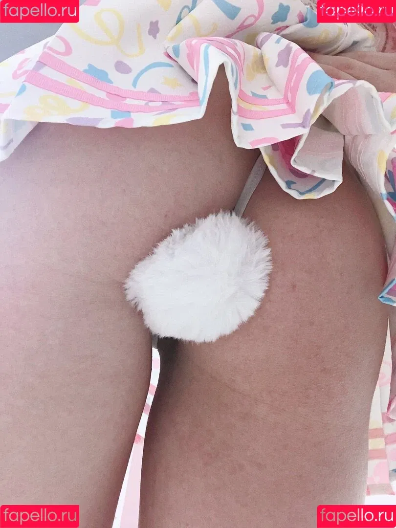 Lea Lolly / https: / lealolly Onlyfans Photo Gallery 