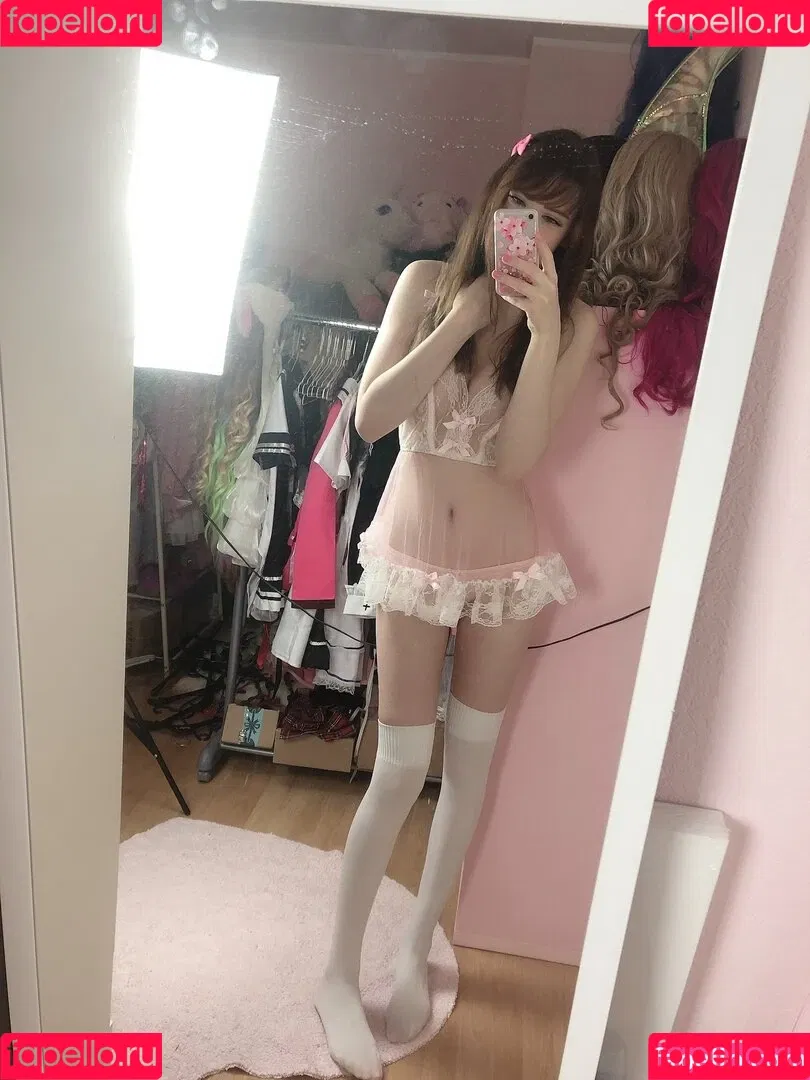 Lea Lolly / https: / lealolly Onlyfans Photo Gallery 