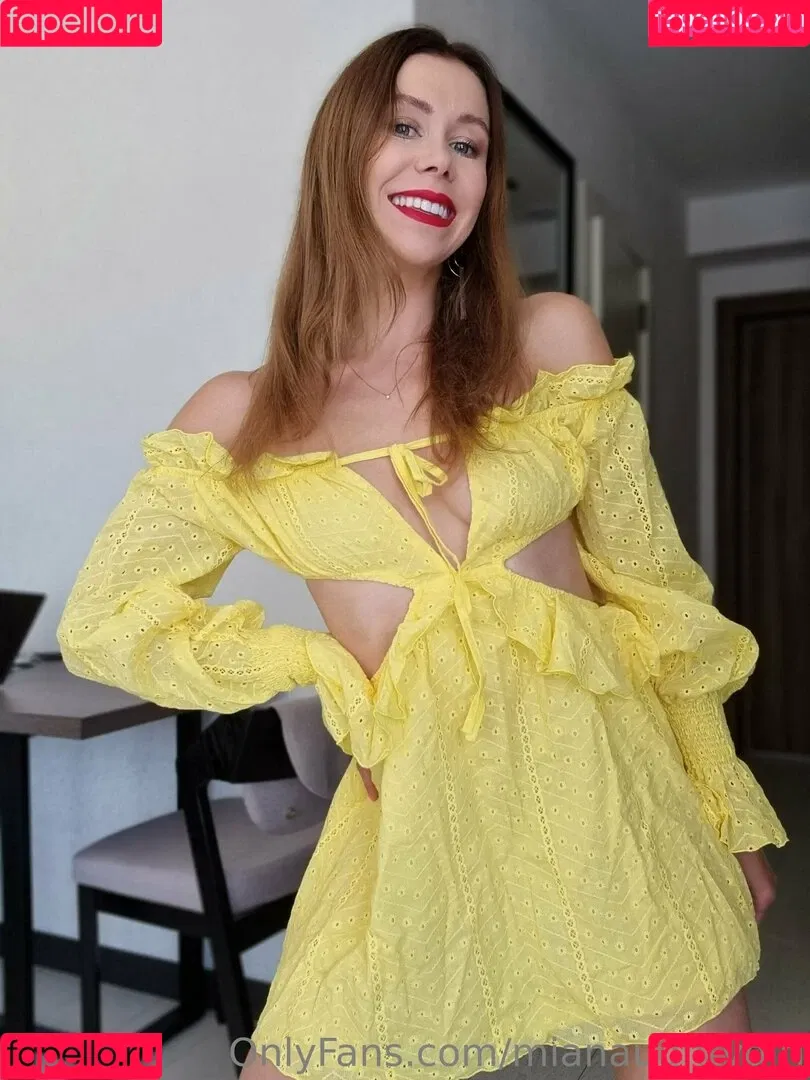 miaalario / mianaughtygirl Onlyfans Photo Gallery 
