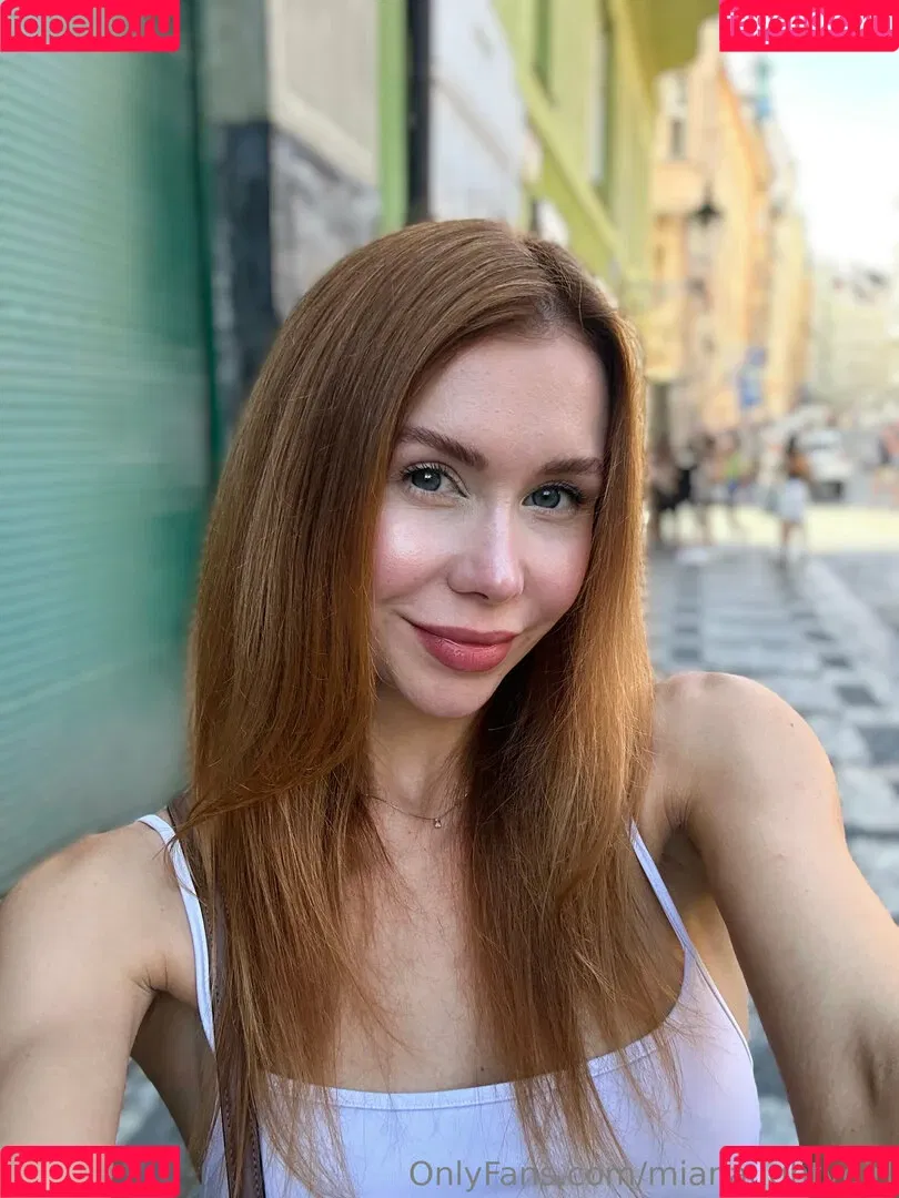 miaalario / mianaughtygirl Onlyfans Photo Gallery 