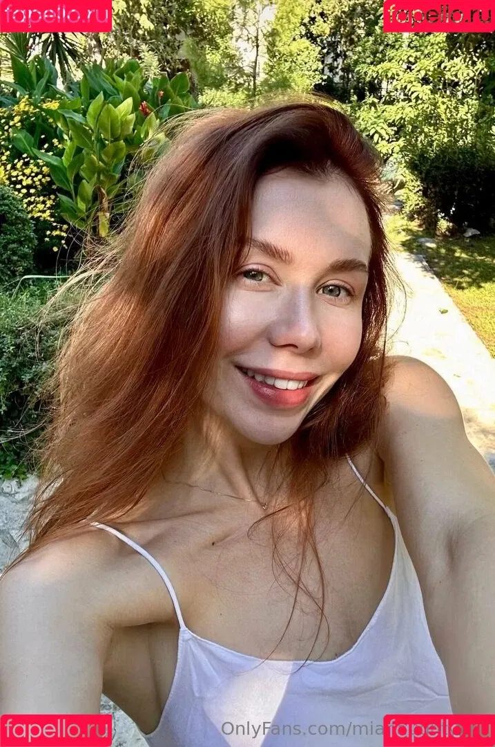 miaalario / mianaughtygirl Onlyfans Photo Gallery 