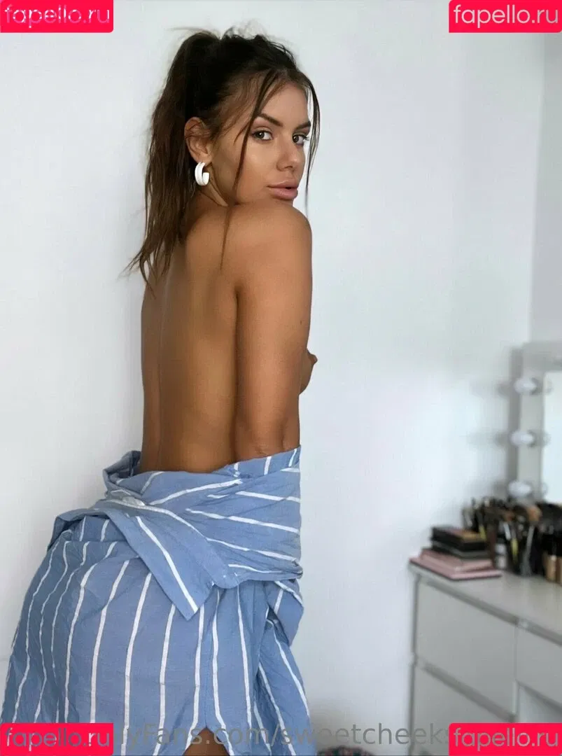 Sweetcheeksjulievip / sweetcheeksjulie_.x Onlyfans Photo Gallery 