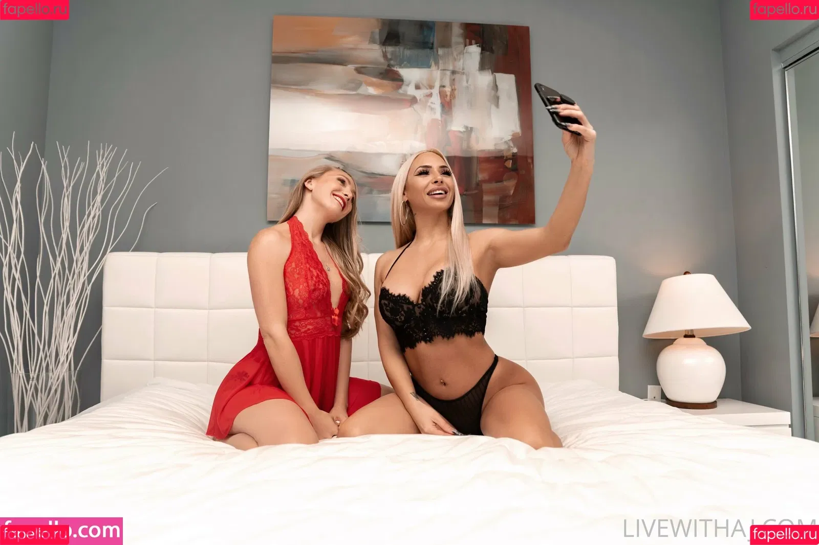 AJ Applegate / AJsApplebooty / ajapplegatelive / realajapplegate Onlyfans Photo Gallery 