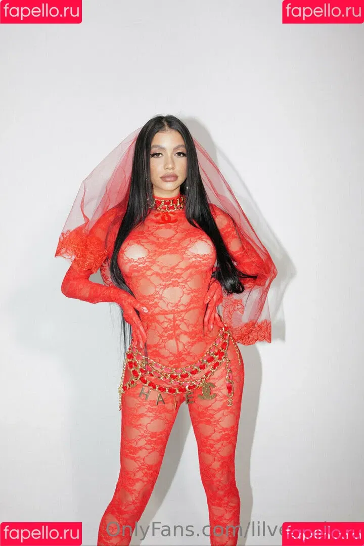 Lilveronicar / Veronica Rodriguez / vrodlive Onlyfans Photo Gallery 