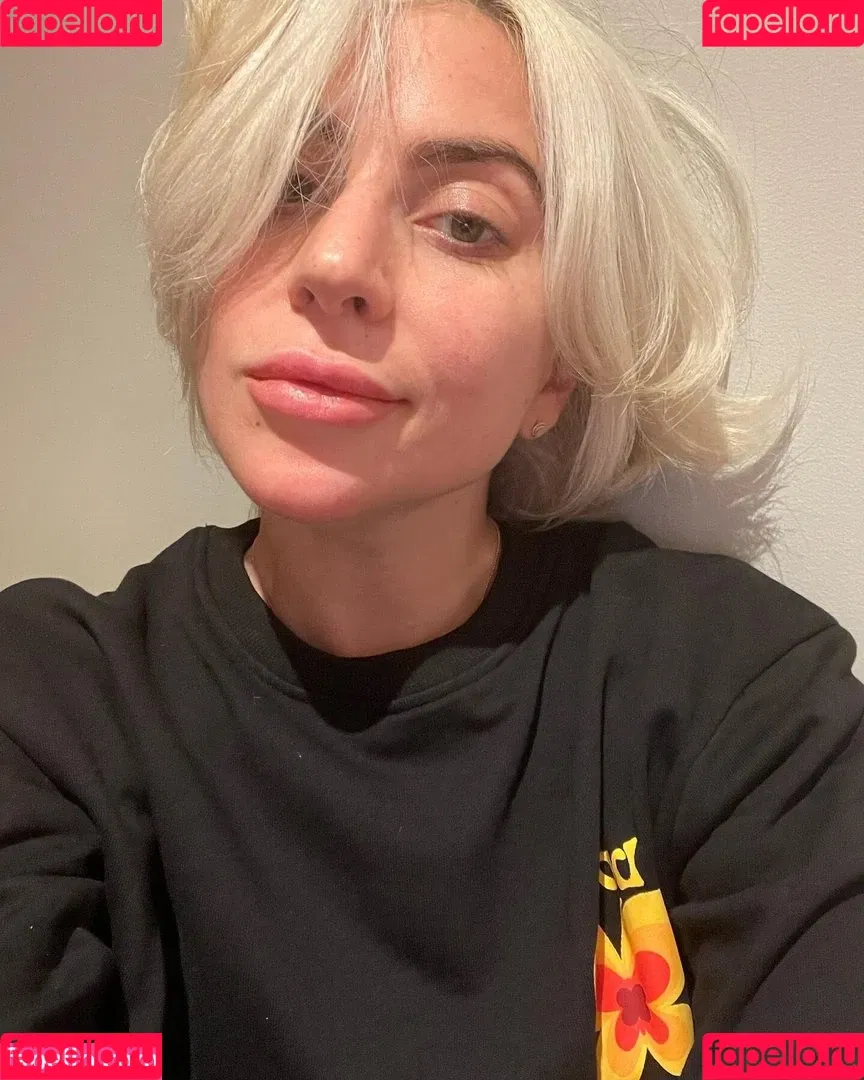 Lady Gaga / ladygaga Onlyfans Photo Gallery 