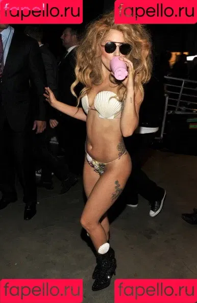 Lady Gaga / ladygaga Onlyfans Photo Gallery 