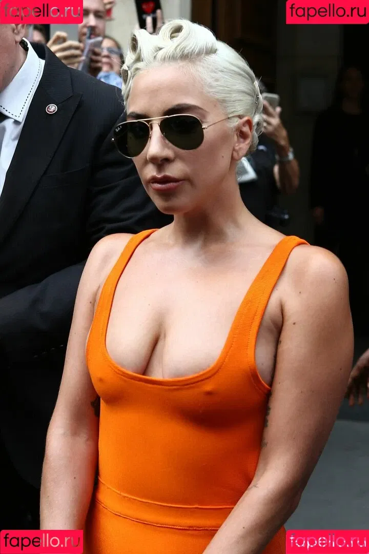 Lady Gaga / ladygaga Onlyfans Photo Gallery 