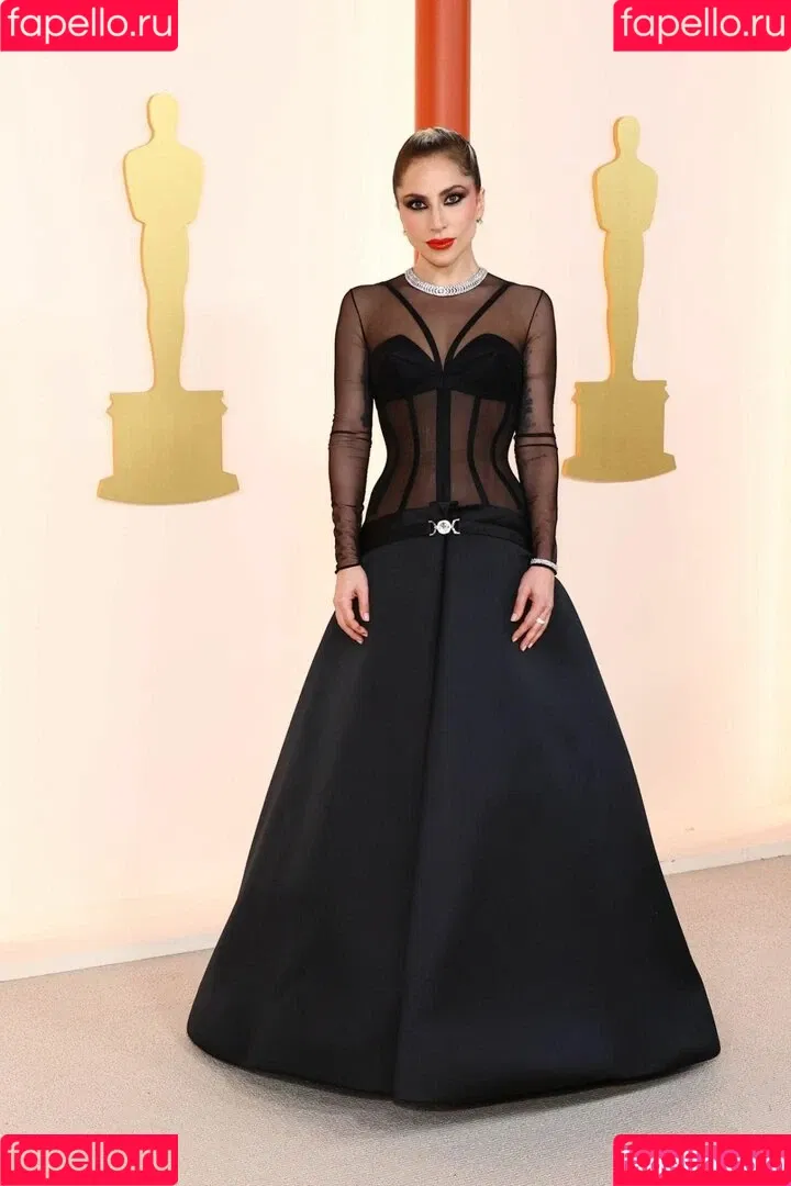 Lady Gaga / ladygaga Onlyfans Photo Gallery 