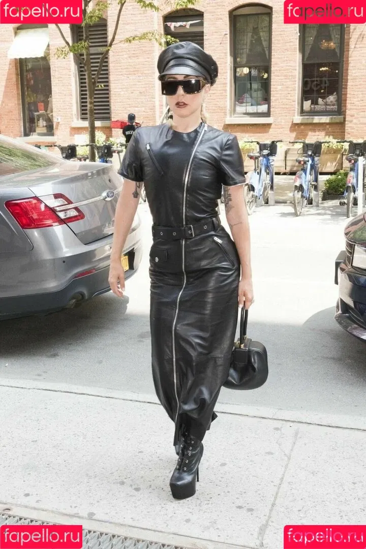 Lady Gaga / ladygaga Onlyfans Photo Gallery 