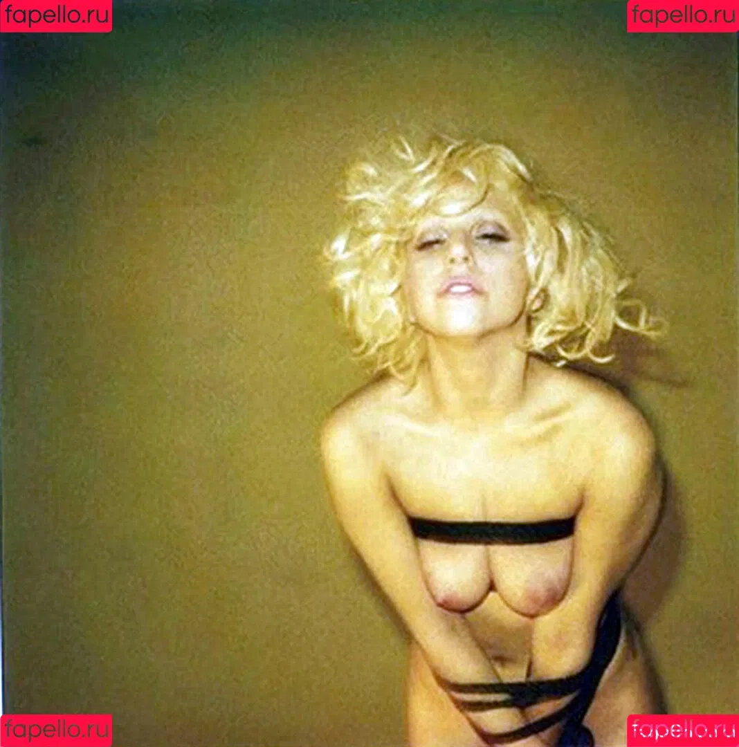 Lady Gaga / ladygaga Onlyfans Photo Gallery 