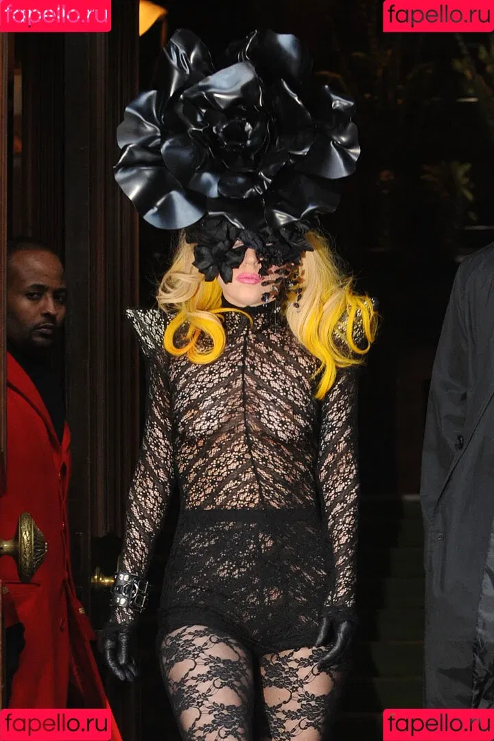 Lady Gaga / ladygaga Onlyfans Photo Gallery 