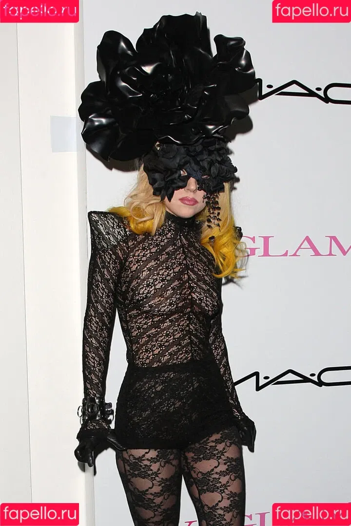 Lady Gaga / ladygaga Onlyfans Photo Gallery 