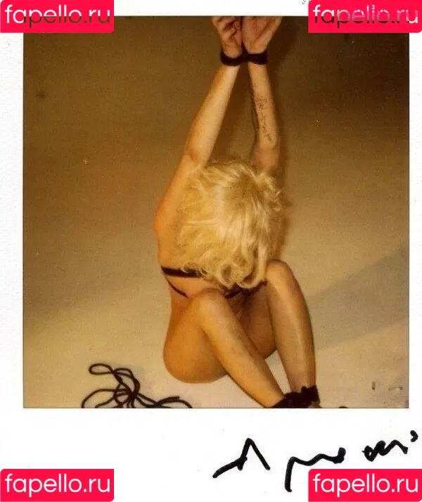Lady Gaga / ladygaga Onlyfans Photo Gallery 