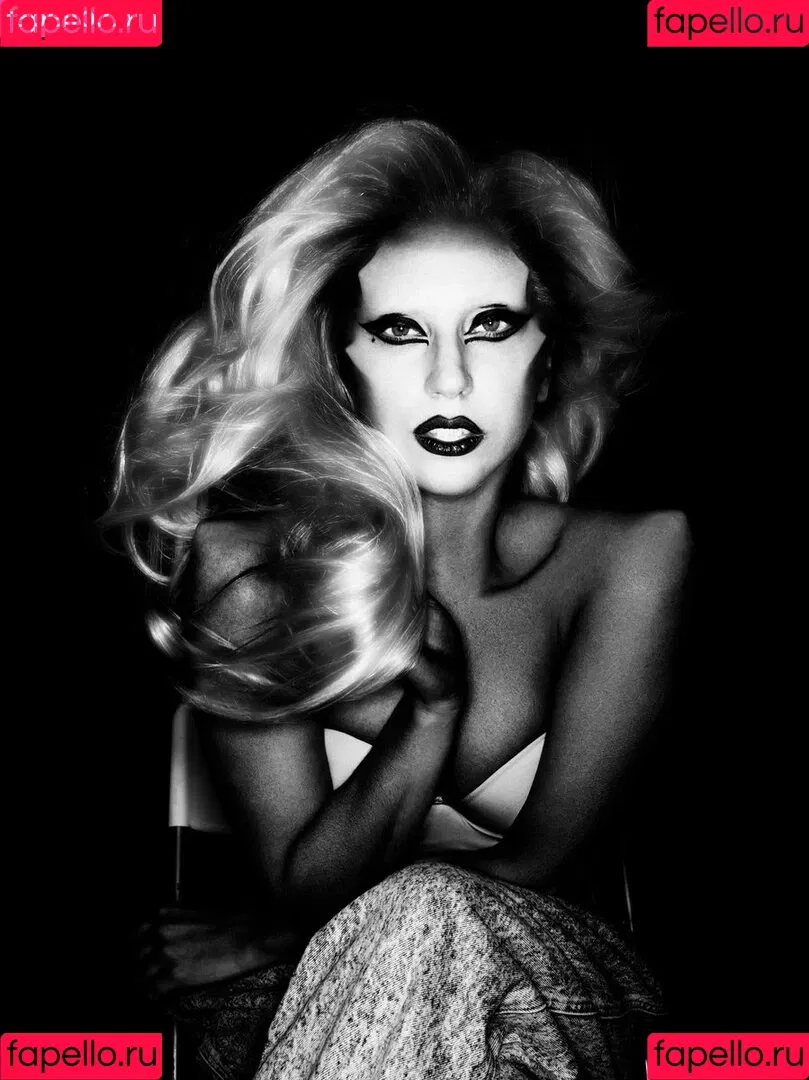 Lady Gaga / ladygaga Onlyfans Photo Gallery 