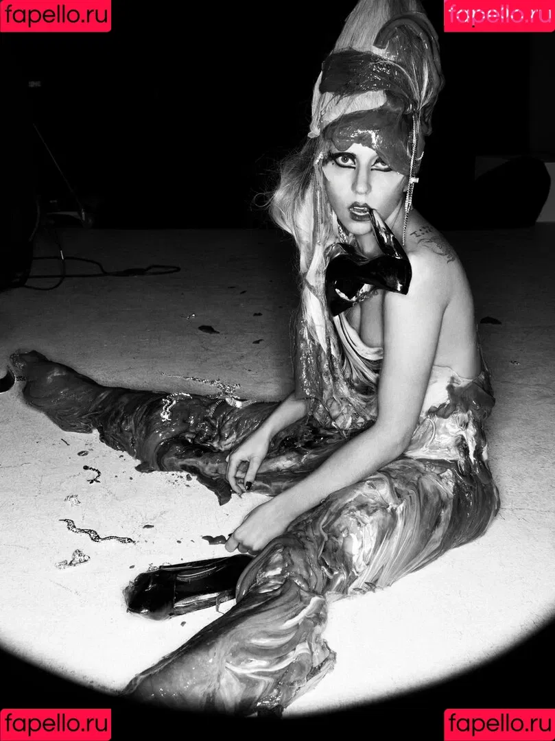 Lady Gaga / ladygaga Onlyfans Photo Gallery 