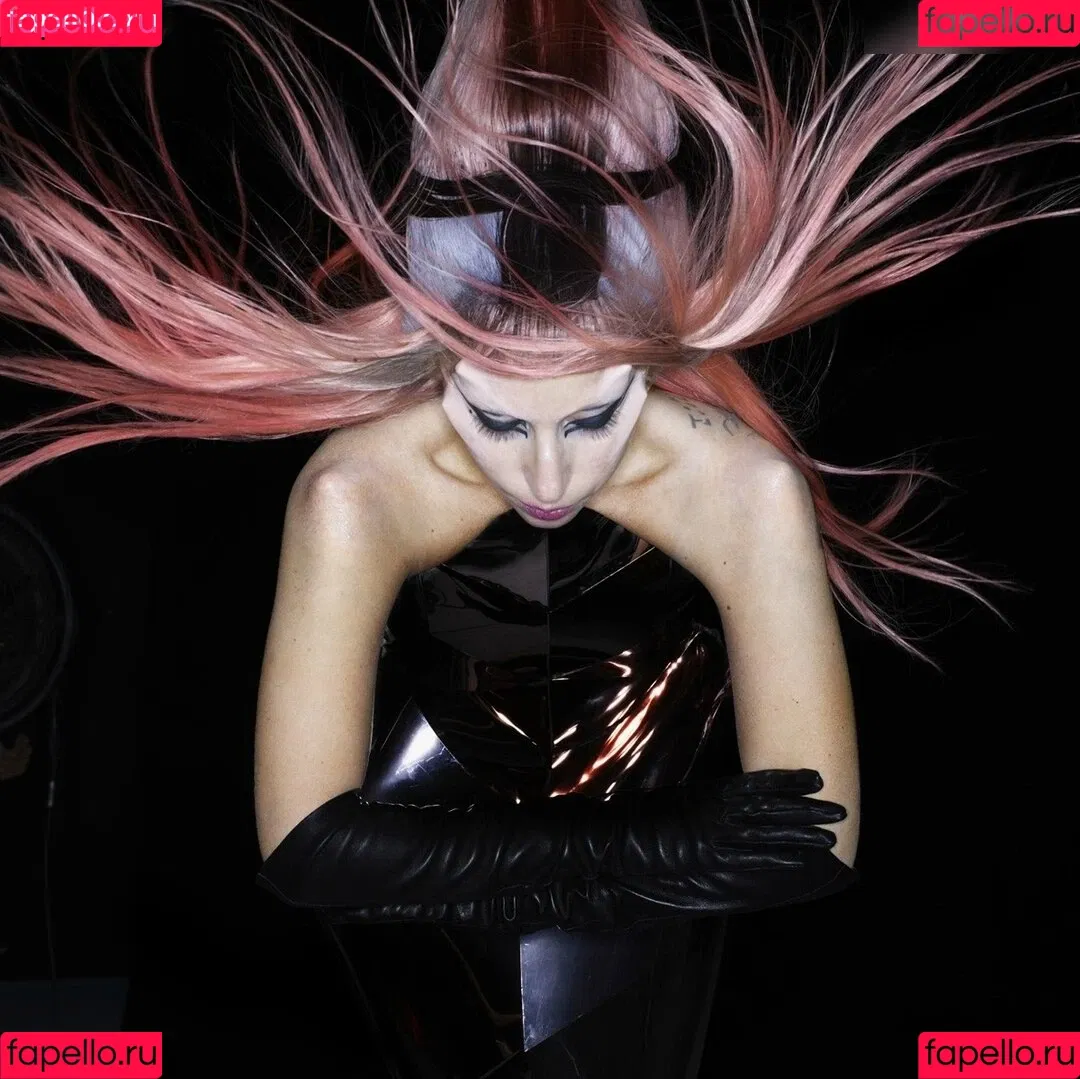 Lady Gaga / ladygaga Onlyfans Photo Gallery 