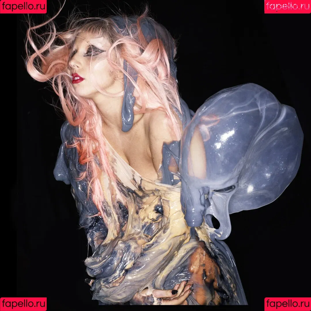 Lady Gaga / ladygaga Onlyfans Photo Gallery 