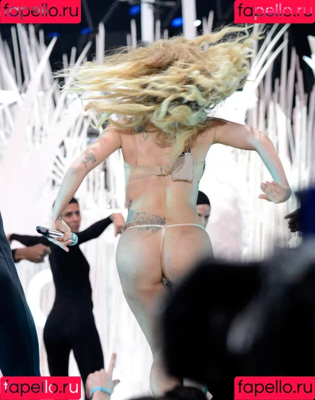 Lady Gaga / ladygaga Onlyfans Photo Gallery 