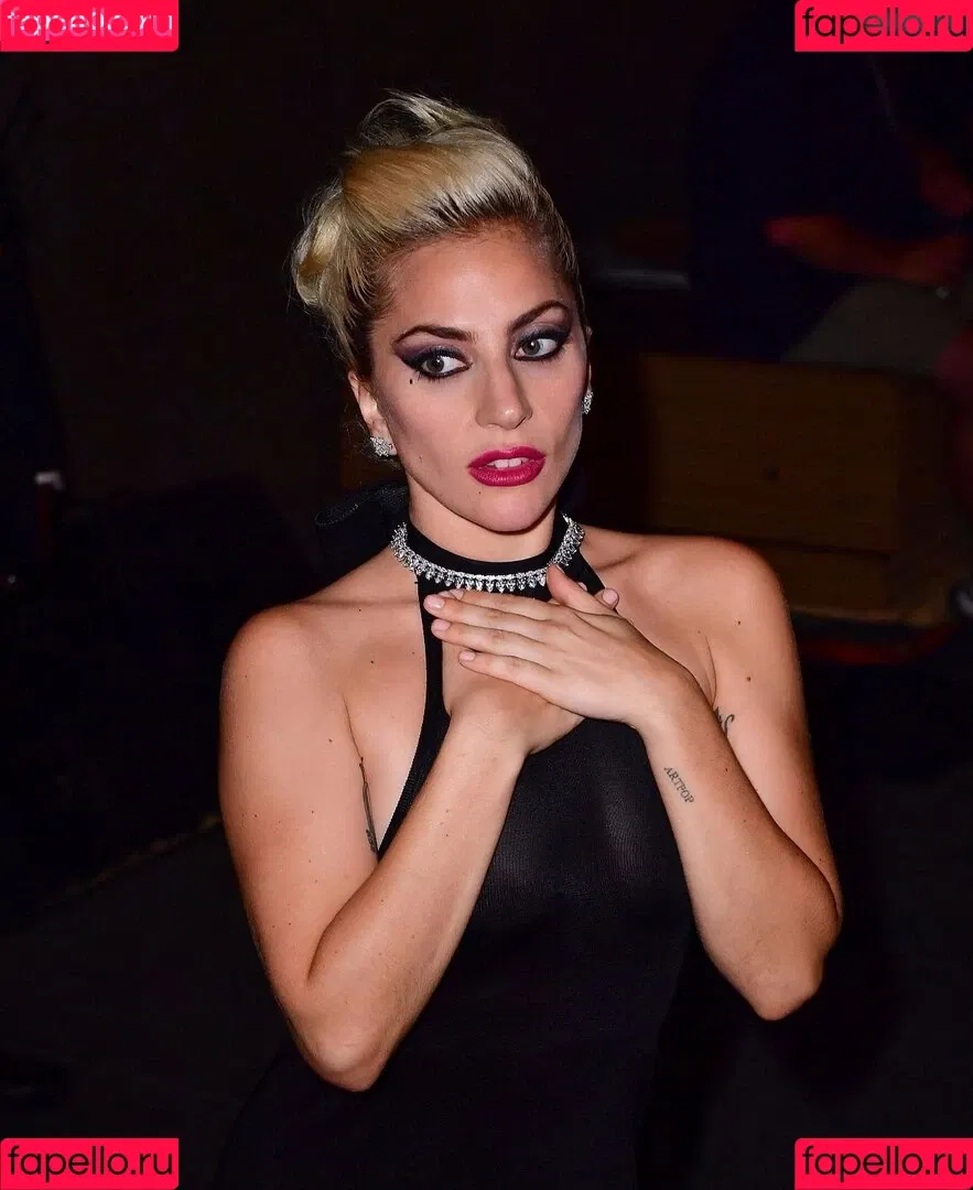 Lady Gaga / ladygaga Onlyfans Photo Gallery 