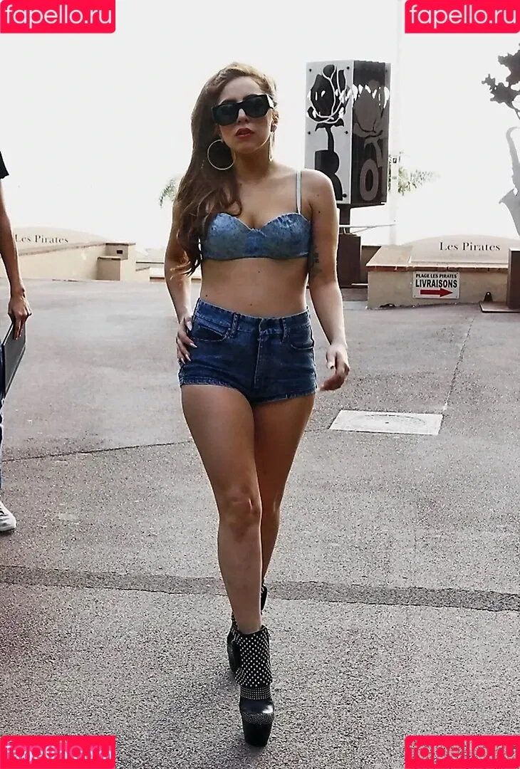 Lady Gaga / ladygaga Onlyfans Photo Gallery 