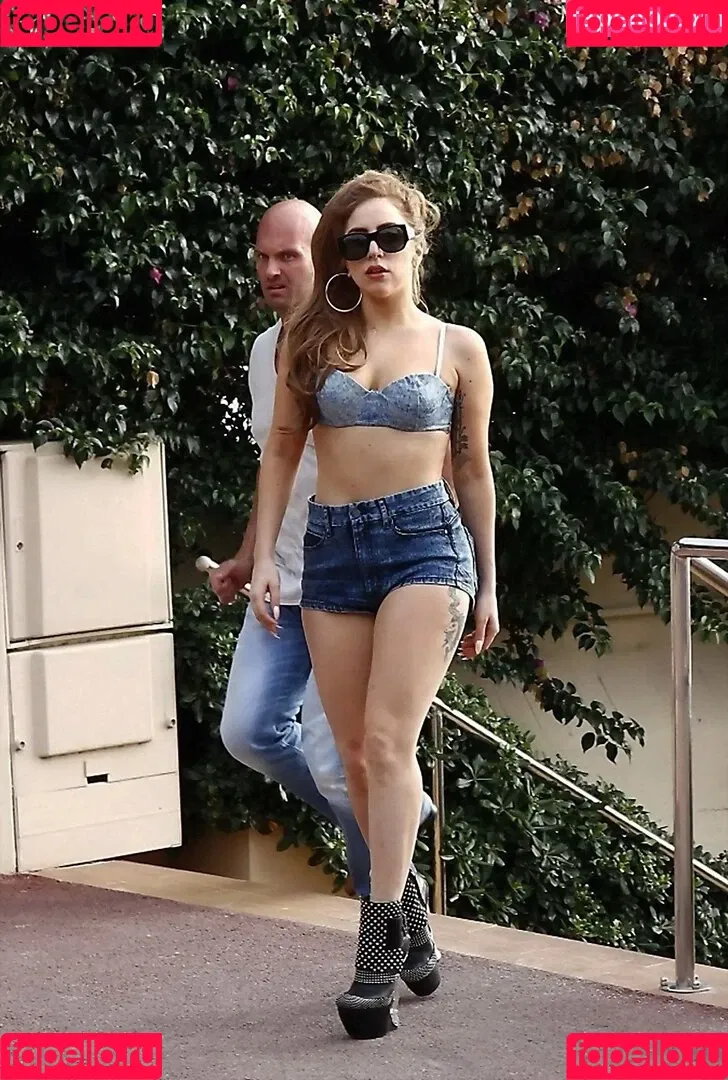 Lady Gaga / ladygaga Onlyfans Photo Gallery 