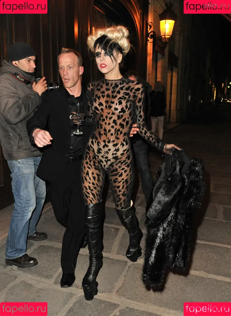 Lady Gaga / ladygaga Onlyfans Photo Gallery 