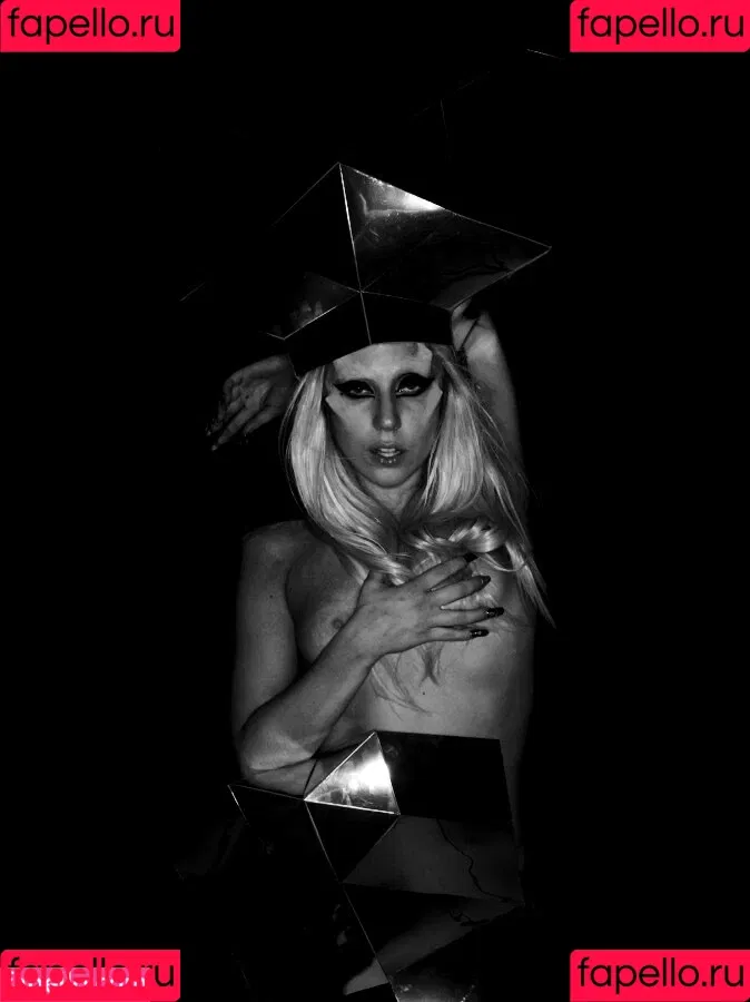 Lady Gaga / ladygaga Onlyfans Photo Gallery 