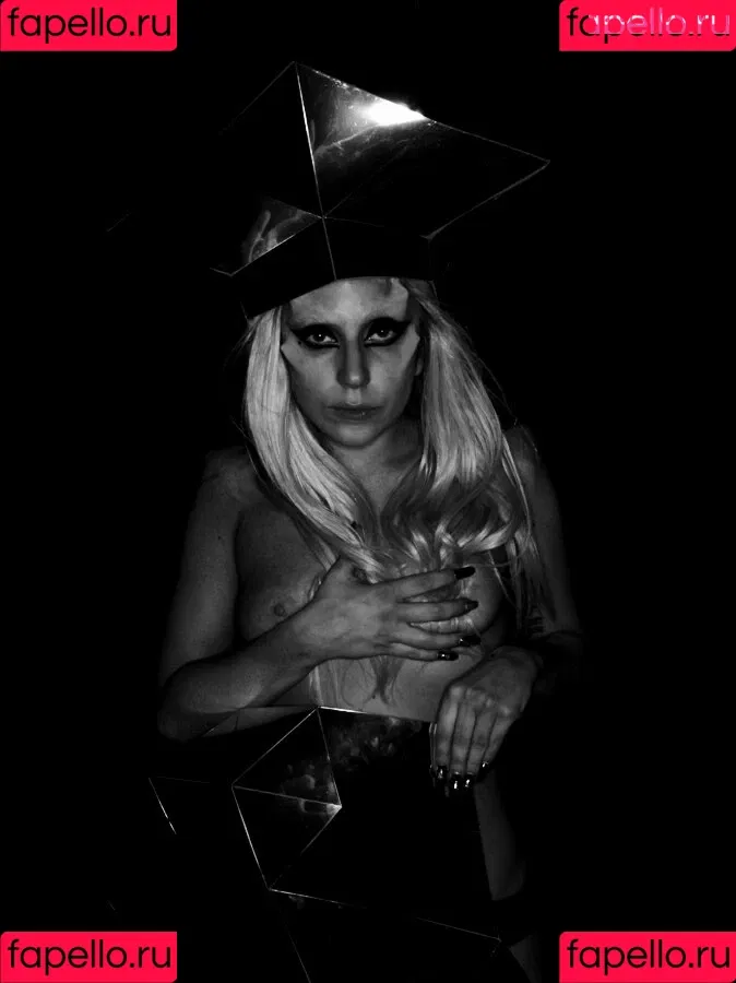 Lady Gaga / ladygaga Onlyfans Photo Gallery 