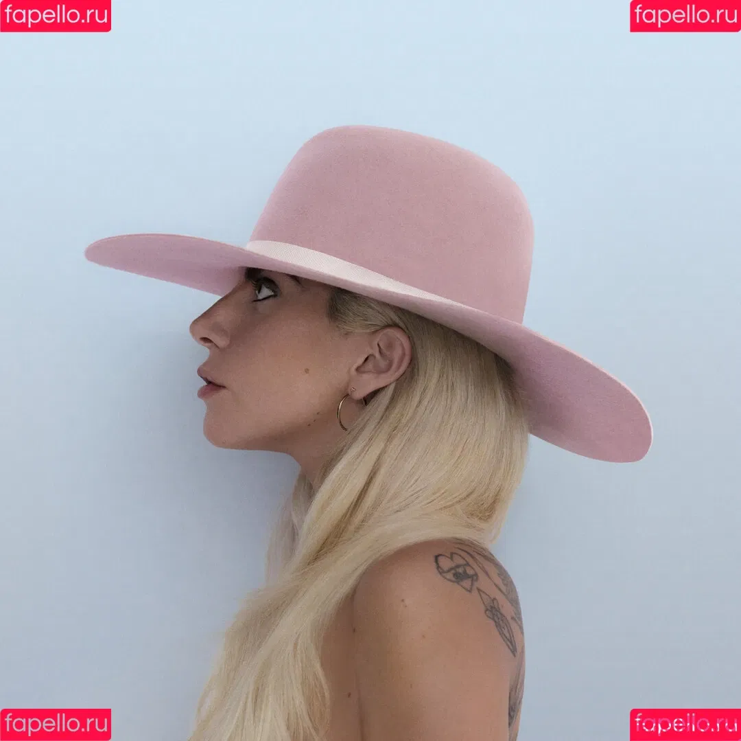 Lady Gaga / ladygaga Onlyfans Photo Gallery 