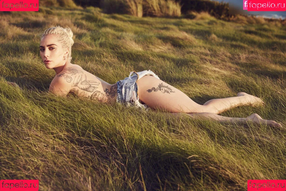 Lady Gaga / ladygaga Onlyfans Photo Gallery 