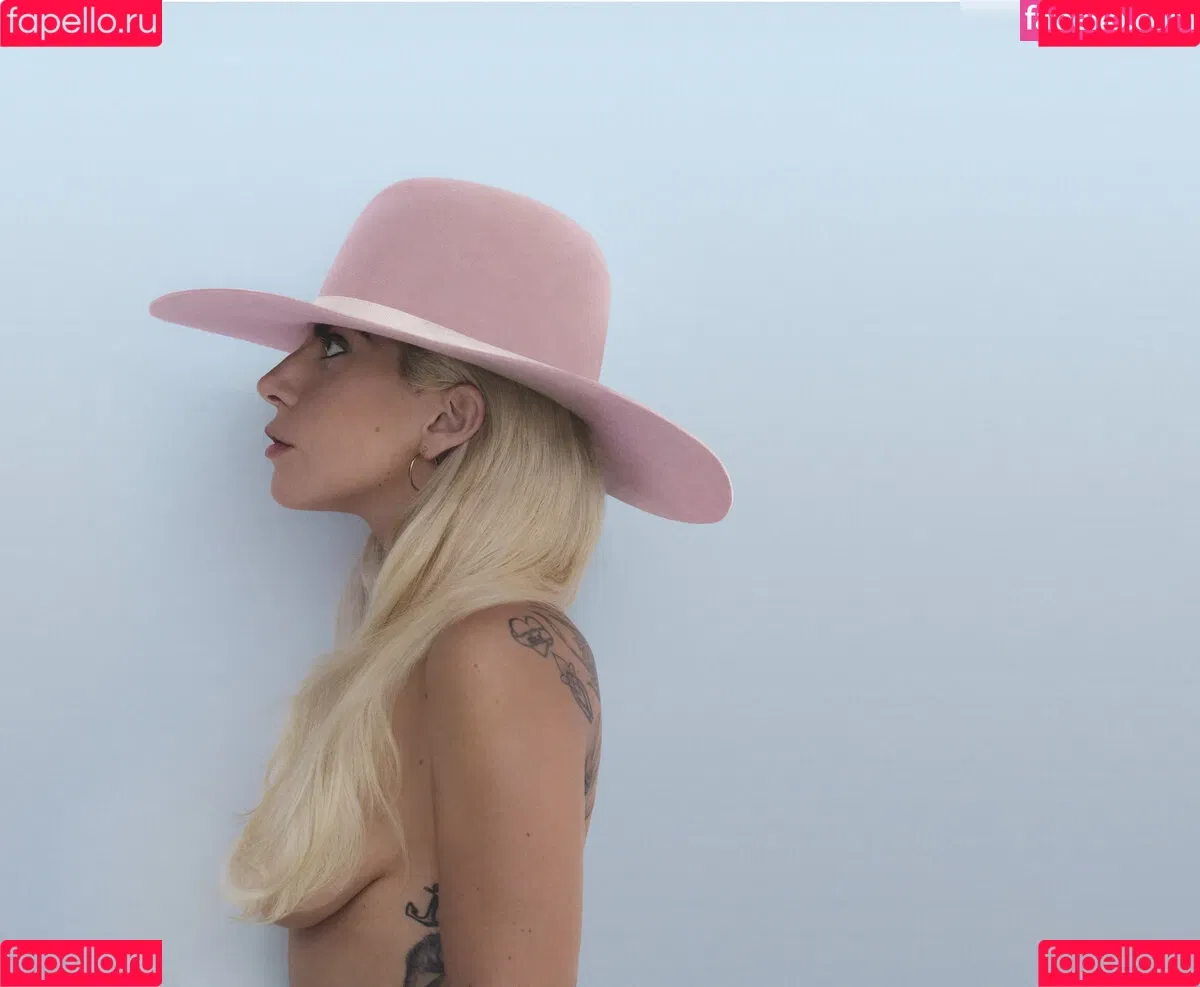 Lady Gaga / ladygaga Onlyfans Photo Gallery 
