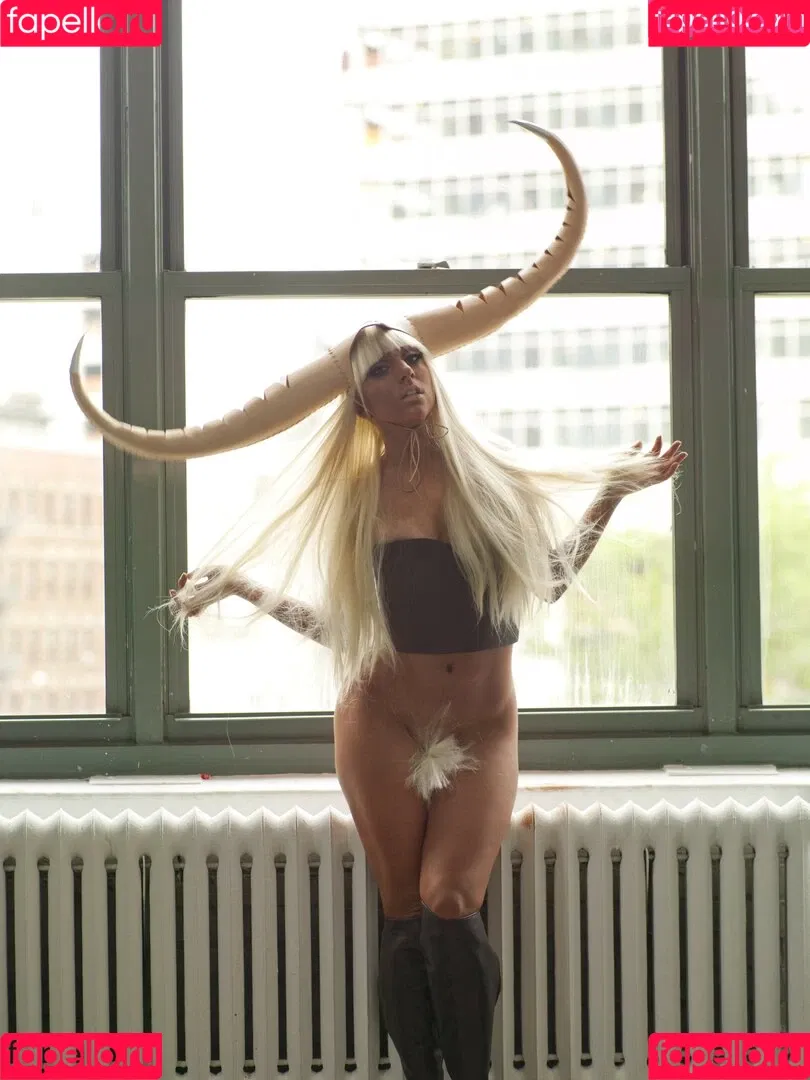 Lady Gaga / ladygaga Onlyfans Photo Gallery 