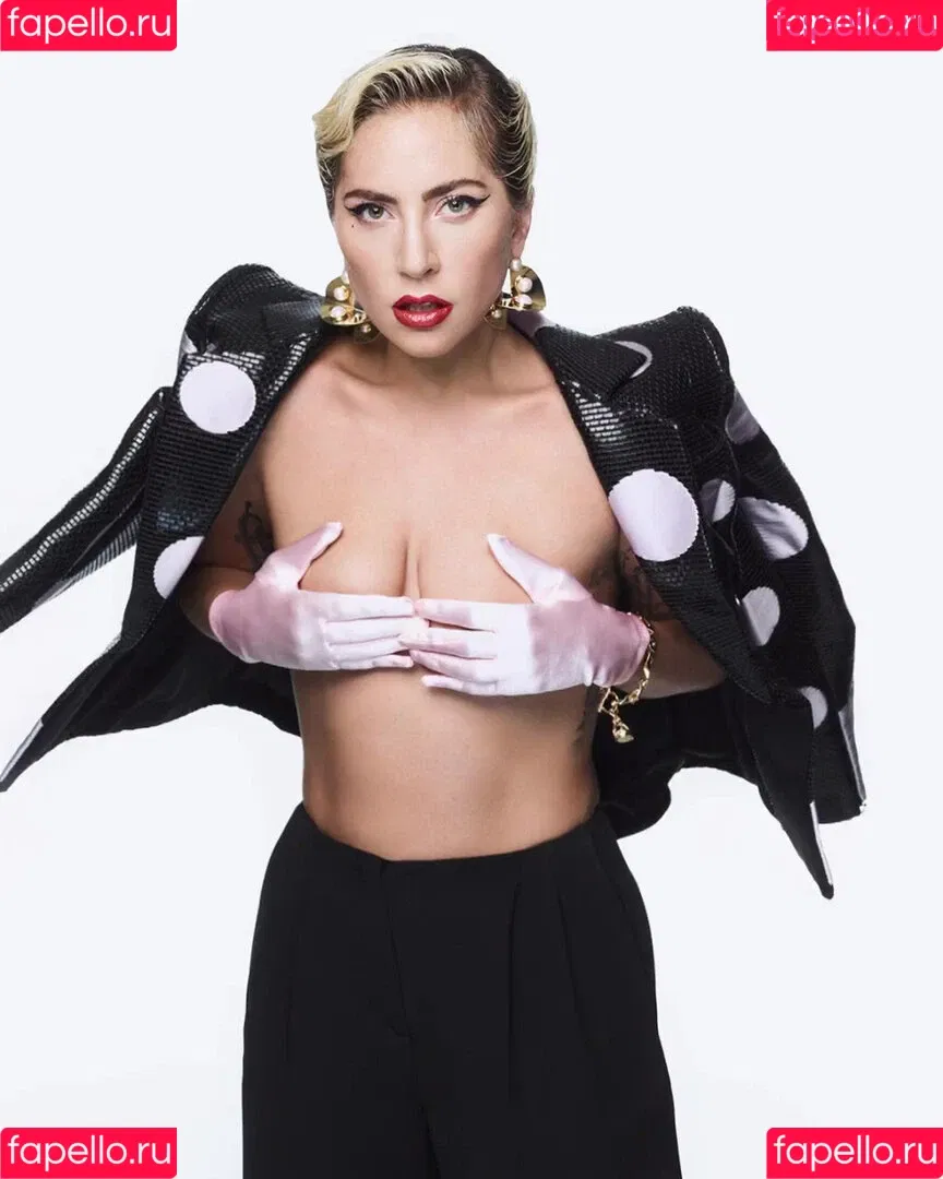 Lady Gaga / ladygaga Onlyfans Photo Gallery 