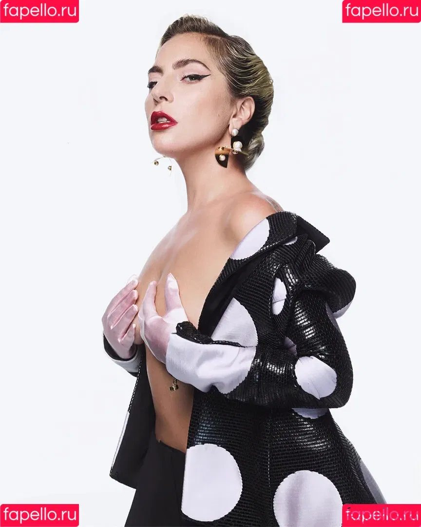 Lady Gaga / ladygaga Onlyfans Photo Gallery 