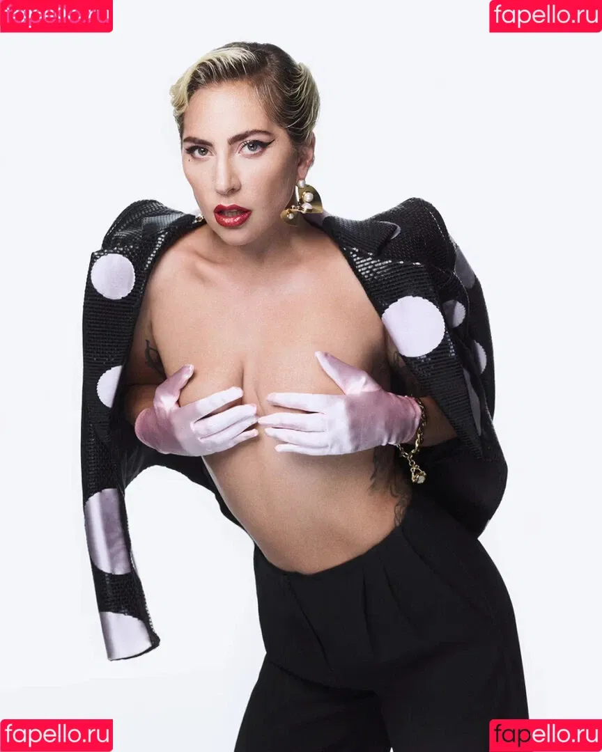 Lady Gaga / ladygaga Onlyfans Photo Gallery 