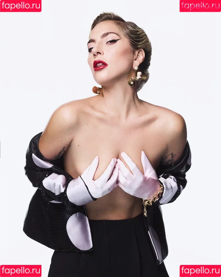 Lady Gaga / ladygaga Onlyfans Photo Gallery 