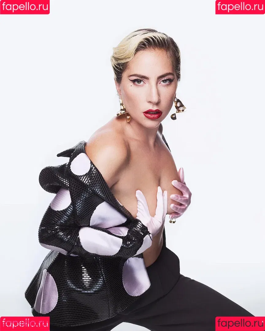 Lady Gaga / ladygaga Onlyfans Photo Gallery 