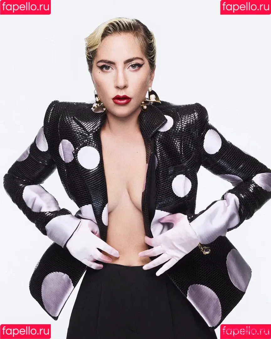 Lady Gaga / ladygaga Onlyfans Photo Gallery 