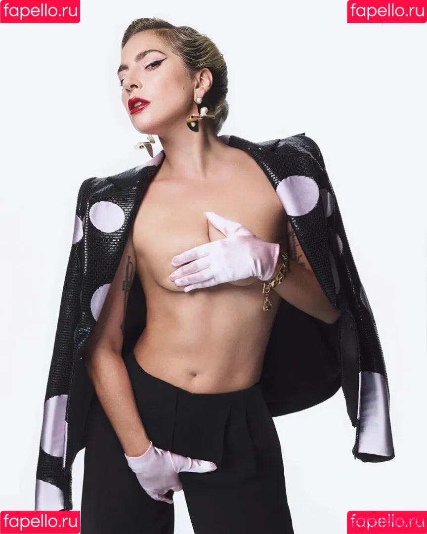 Lady Gaga / ladygaga Onlyfans Photo Gallery 