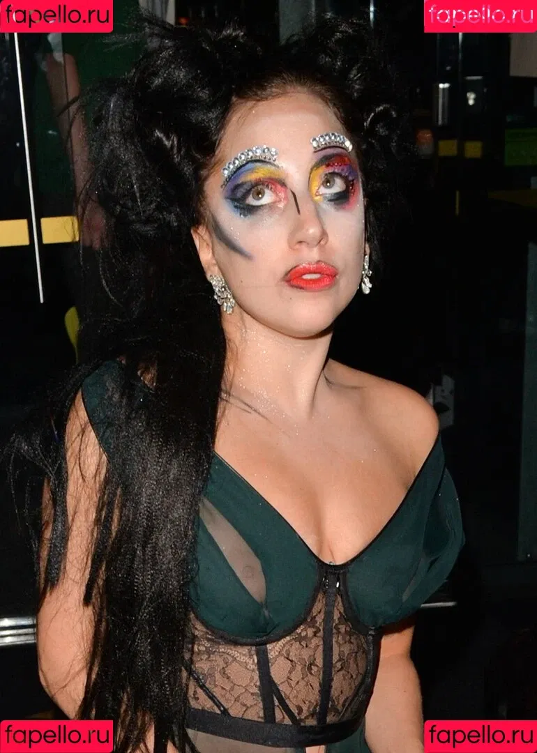 Lady Gaga / ladygaga Onlyfans Photo Gallery 