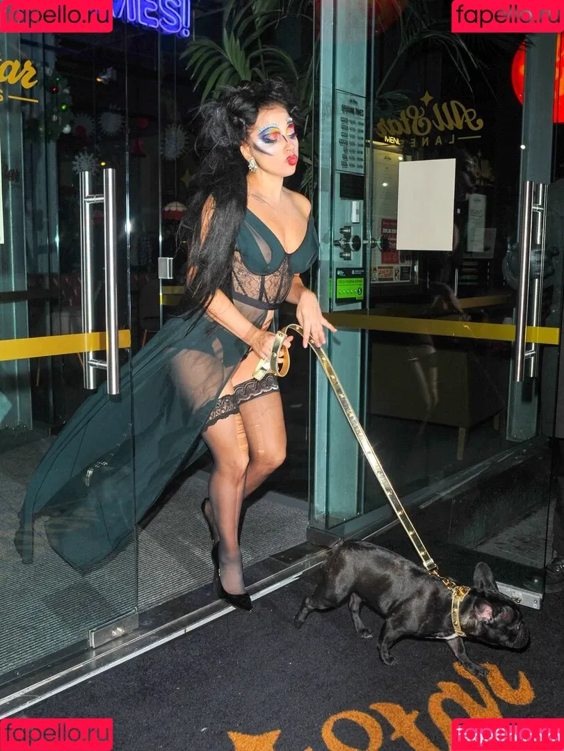 Lady Gaga / ladygaga Onlyfans Photo Gallery 