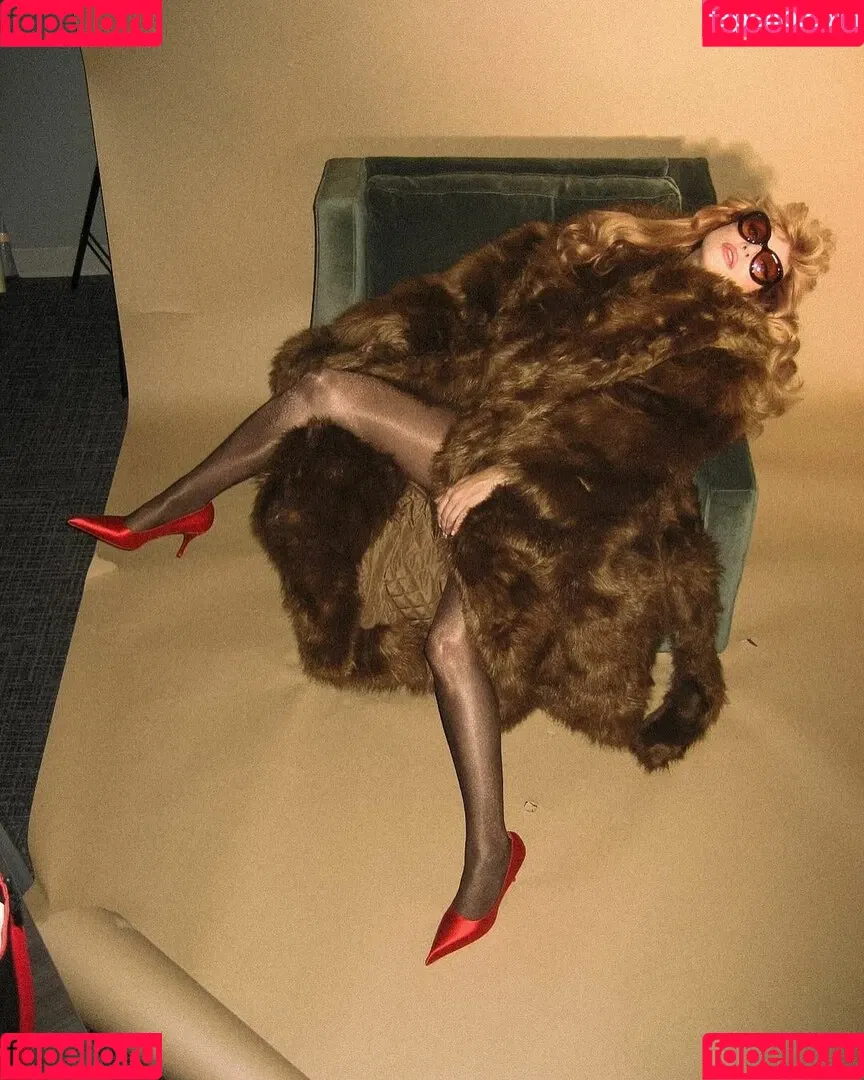 Lady Gaga / ladygaga Onlyfans Photo Gallery 