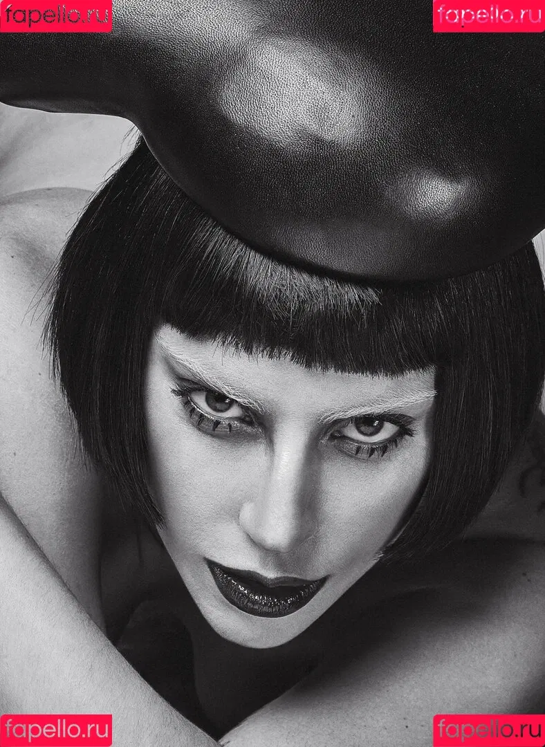 Lady Gaga / ladygaga Onlyfans Photo Gallery 