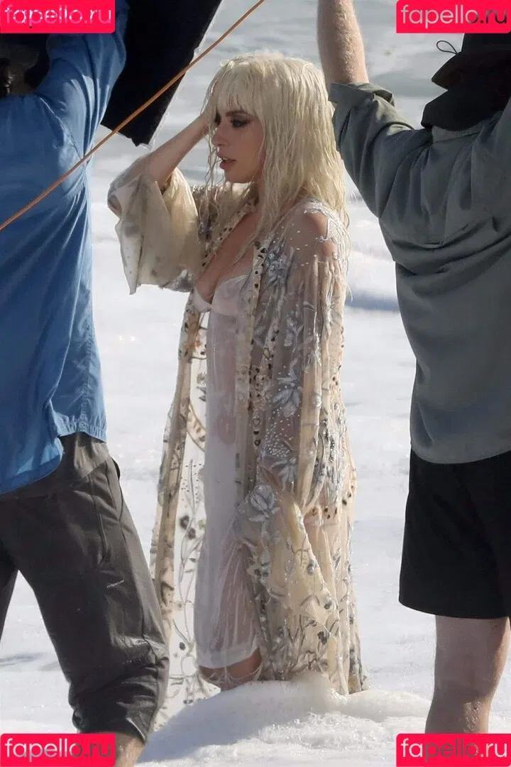 Lady Gaga / ladygaga Onlyfans Photo Gallery 