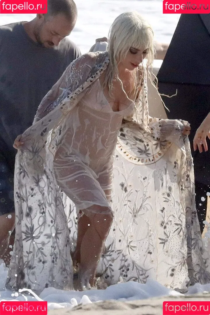 Lady Gaga / ladygaga Onlyfans Photo Gallery 