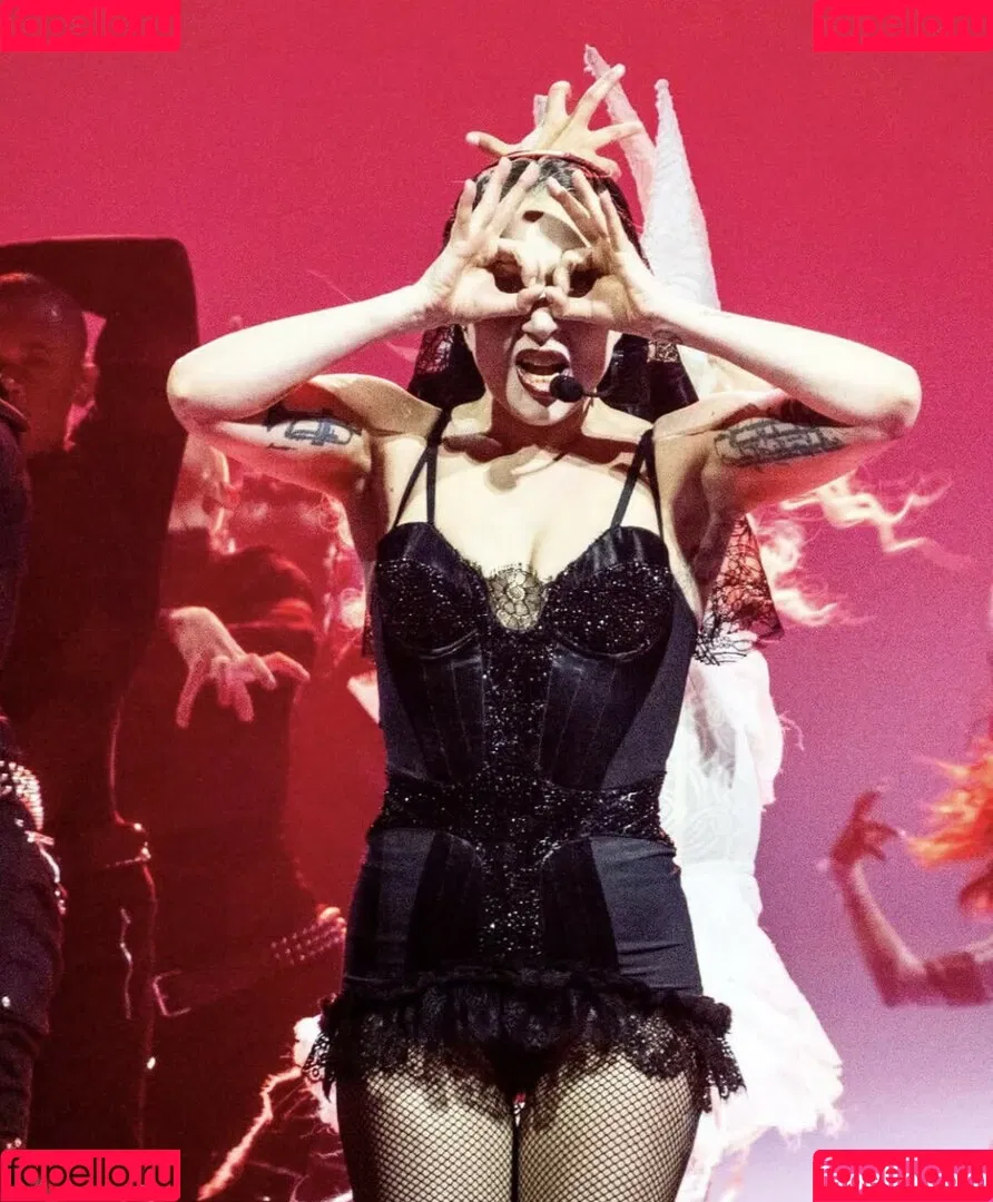 Lady Gaga / ladygaga Onlyfans Photo Gallery 