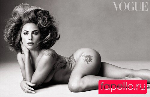 Lady Gaga Nude Onlyfans Photo 40