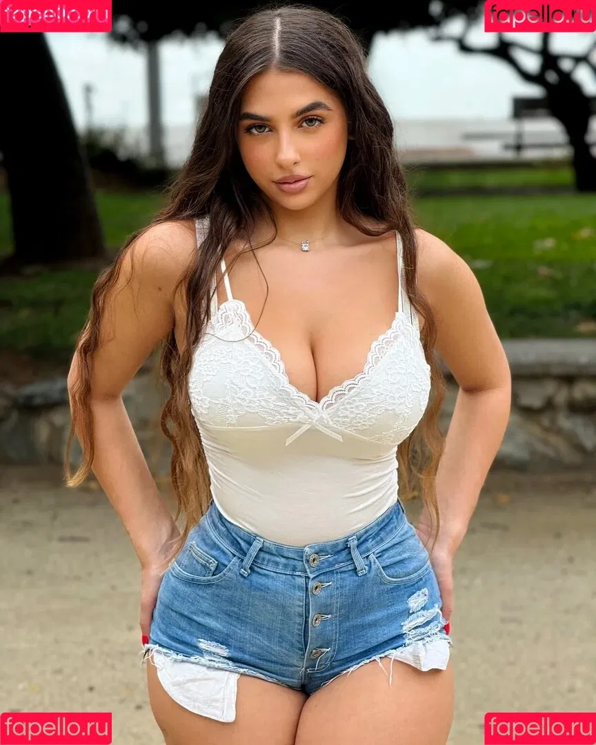Eva Savagiou / ___evasavagiou Onlyfans Photo Gallery 