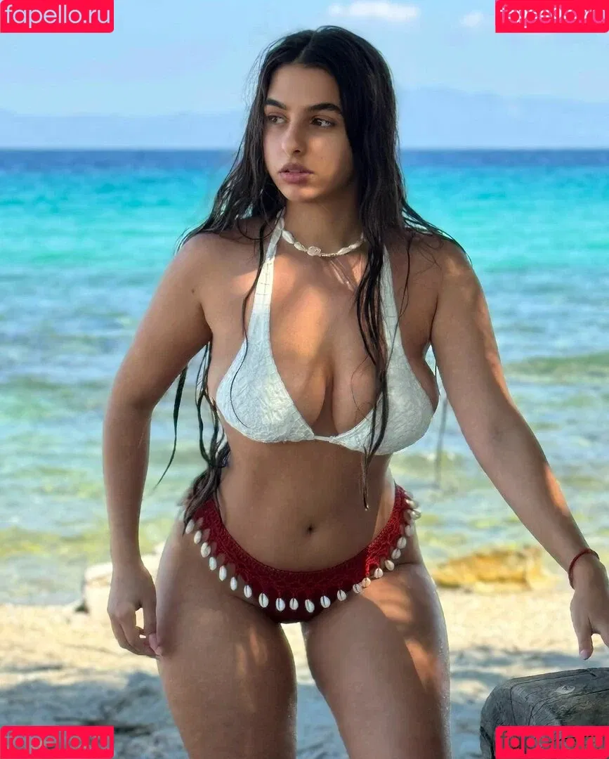 Eva Savagiou / ___evasavagiou Onlyfans Photo Gallery 